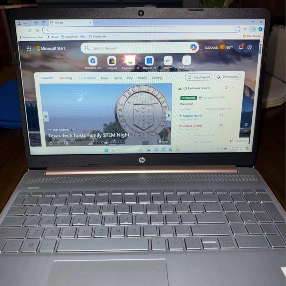 HP rose gold Laptop